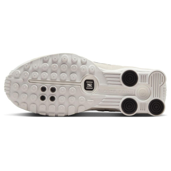 Nike Shox R4